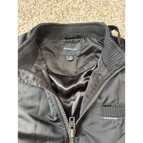 MEMBERS ONLY Classic, Iconic Full zip Jacket/coat; Mens XS, Black 80's inspired - Picture 4 of 16